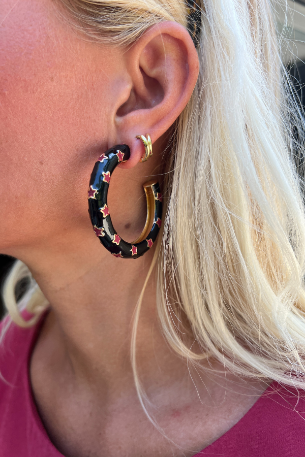 Justine Earrings, garnet/black