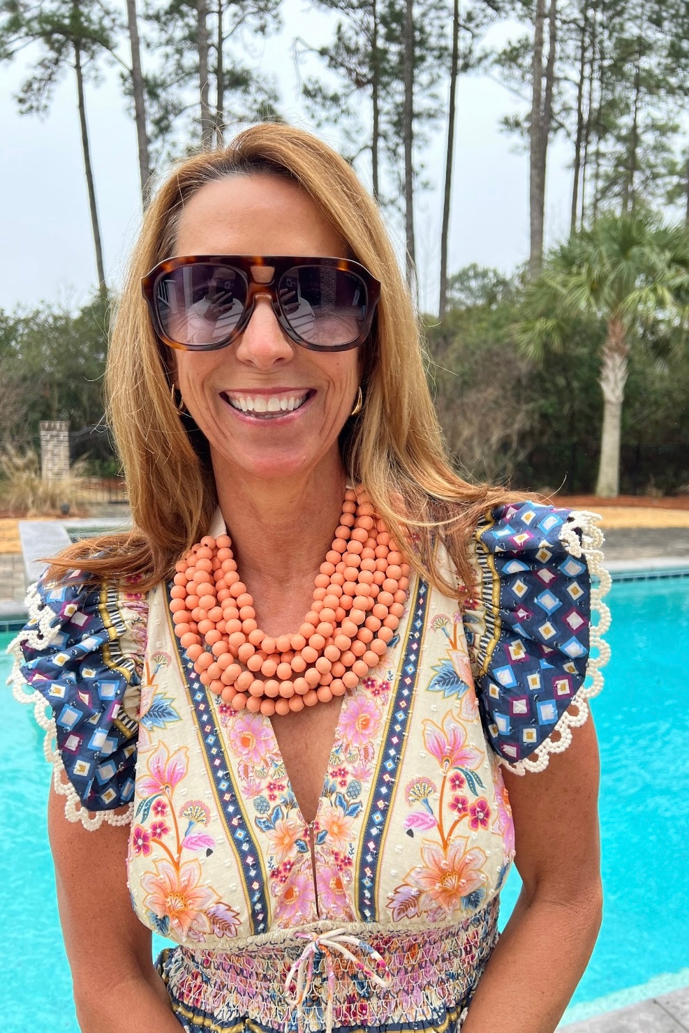 Lovell necklace, coral