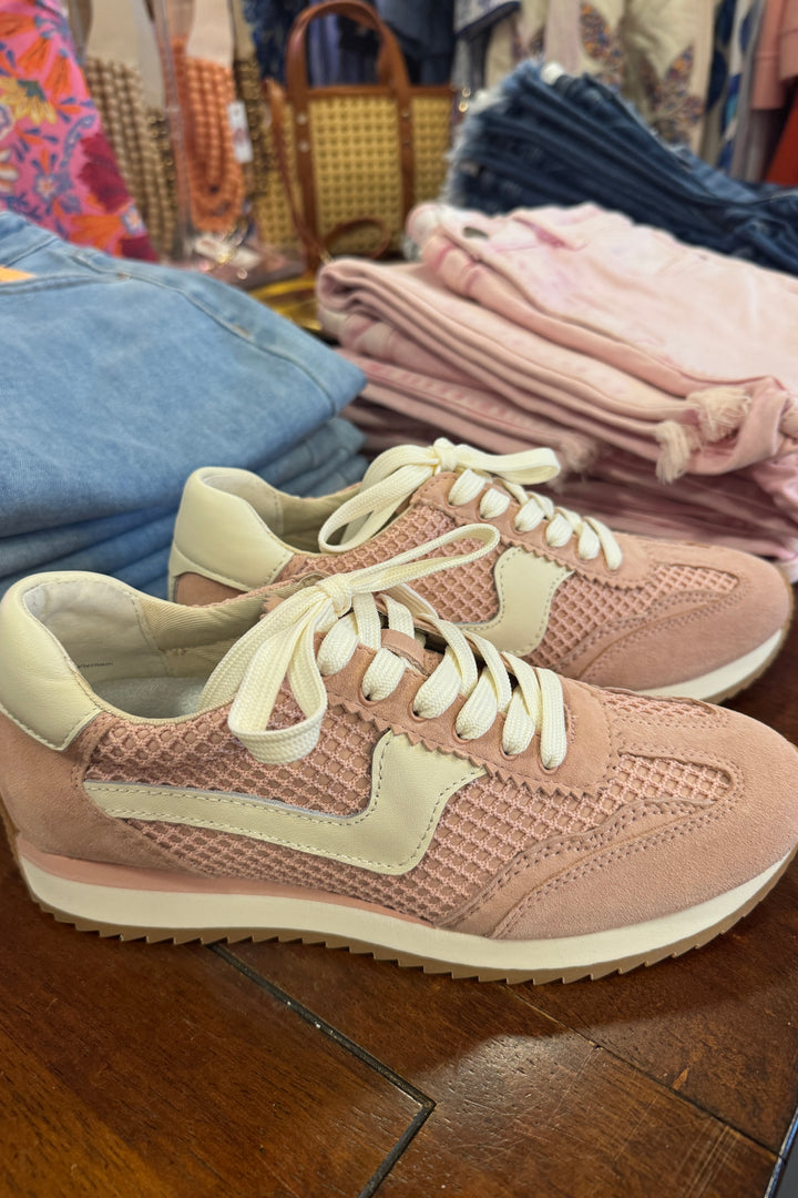 B.NTCD Sneakers, rose by Dolce Vita