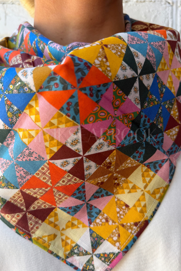 Amber scarf
