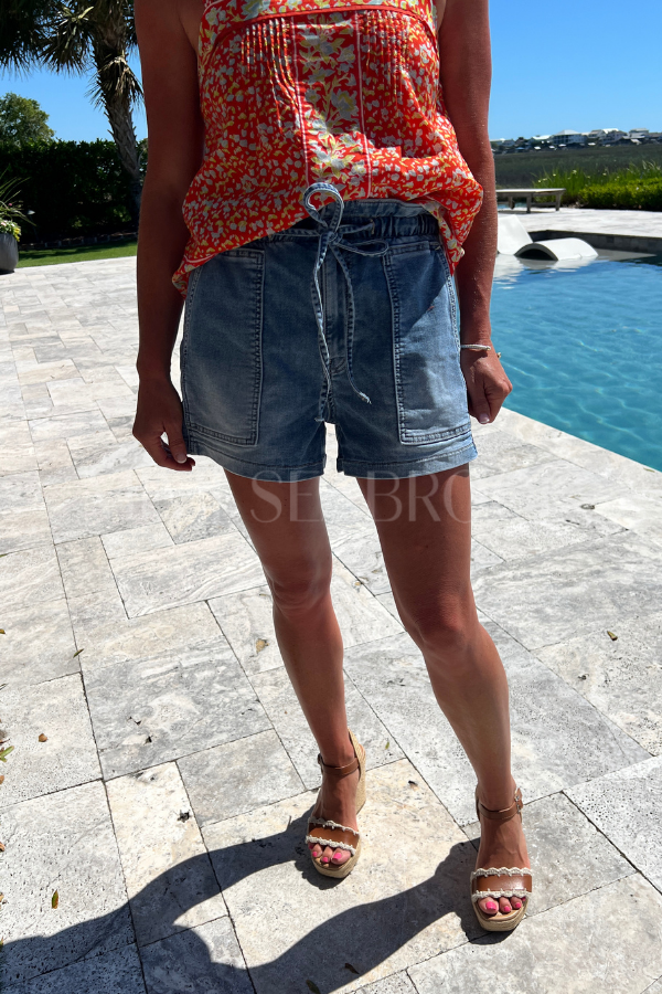 Billie denim shorts