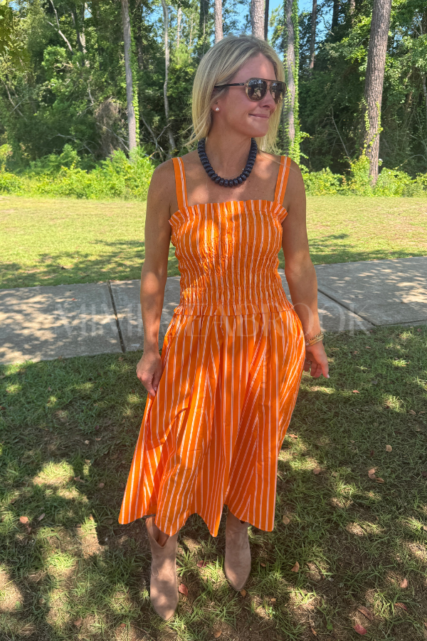 Darthey dress, orange/white