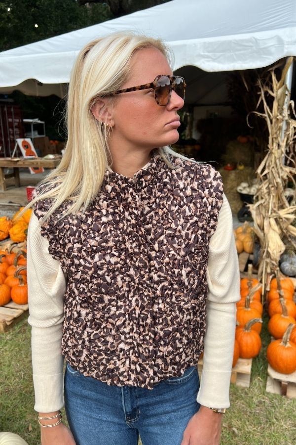 Emery vest, brown leopard