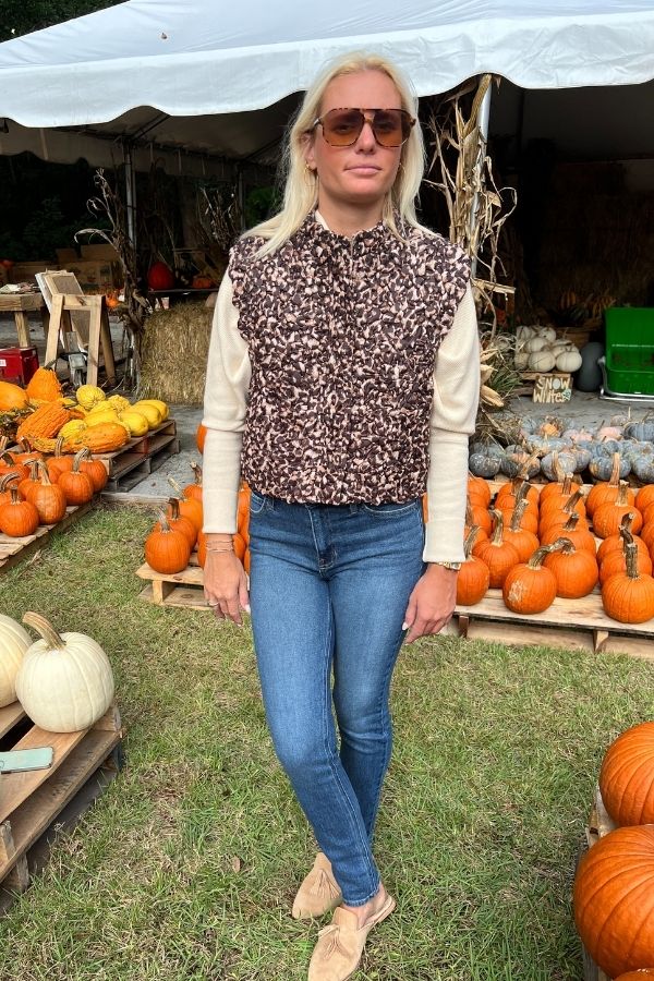 Emery vest, brown leopard