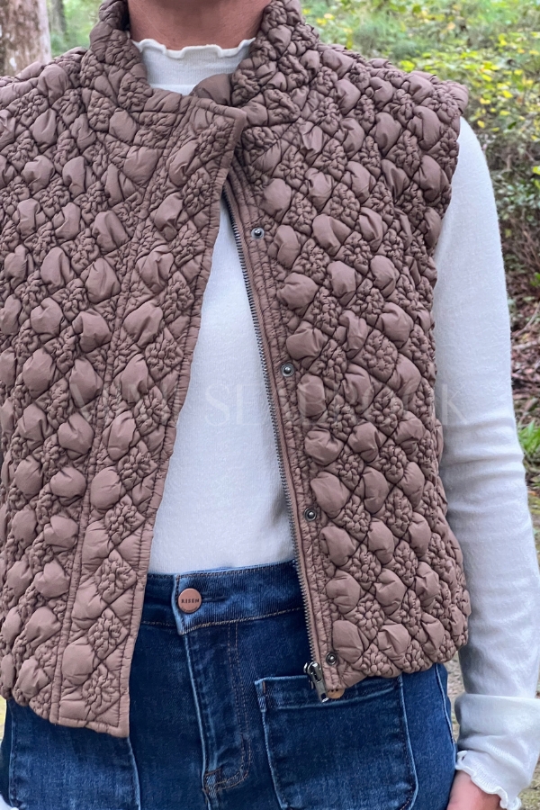 Pre-order Emery vest, mocha ships Oct 15