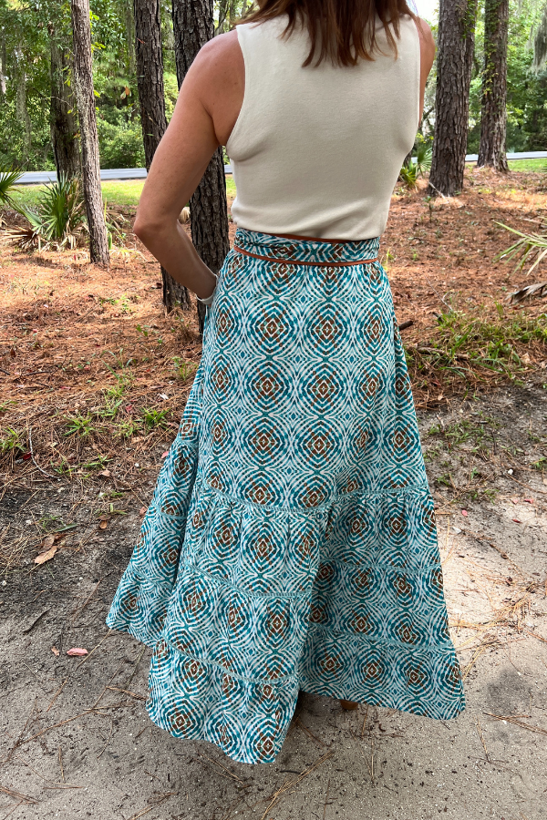 Eva Skirt, Geo Blues