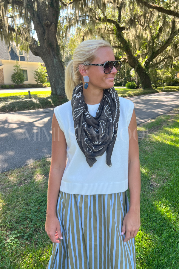 Fallon scarf, army green