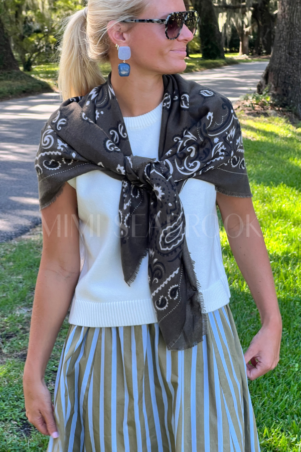 Fallon scarf, army green