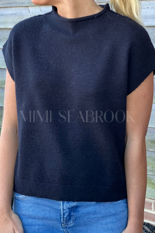 Higginson sweater top, black