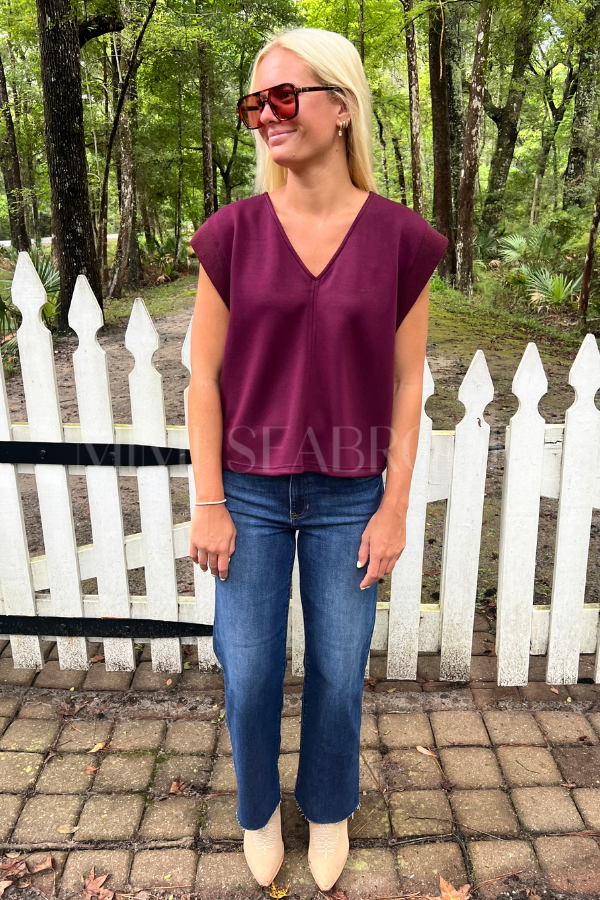 Hobart top