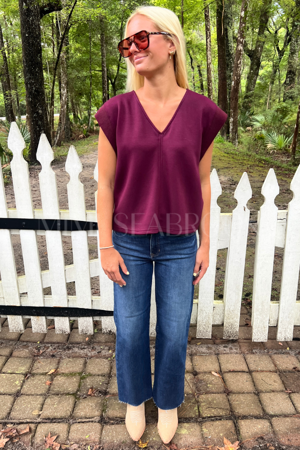 Hobart top