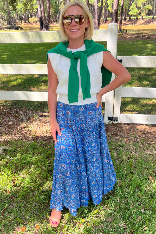 Murphy skirt, blue bell print