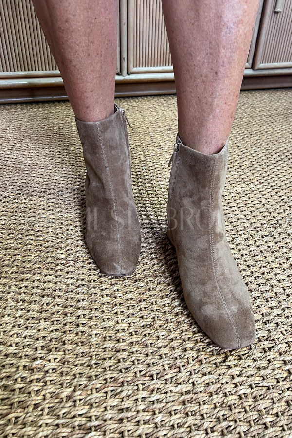 Paige Ankle Boots, almond by Sam Edelman