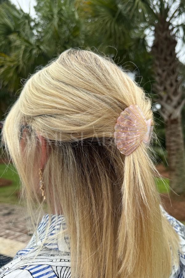 Shell Hair Claw Clip