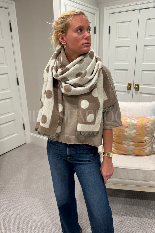 Sinclair scarf
