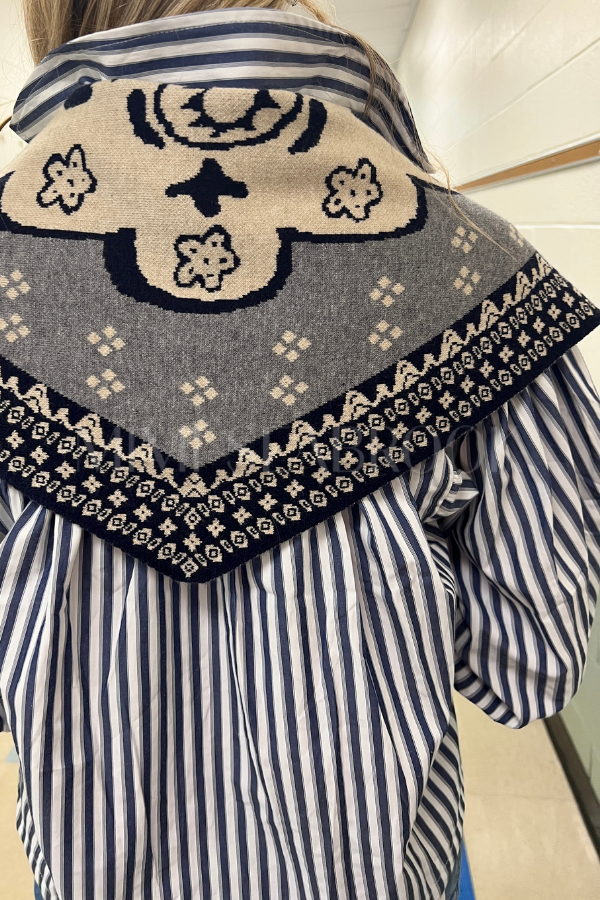 Temperance scarf