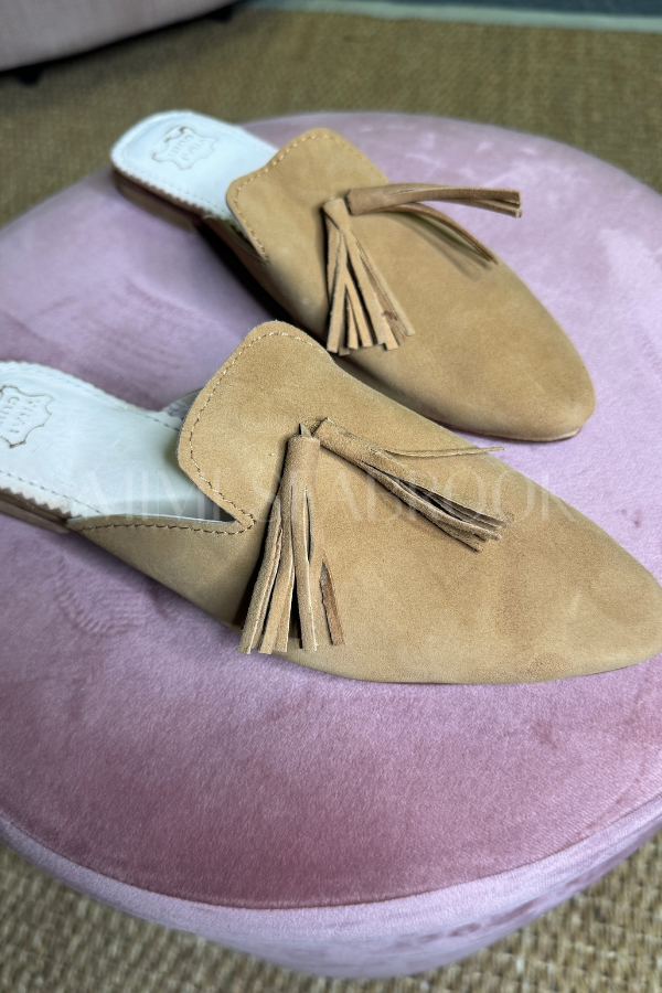 The Essential Slide, camel