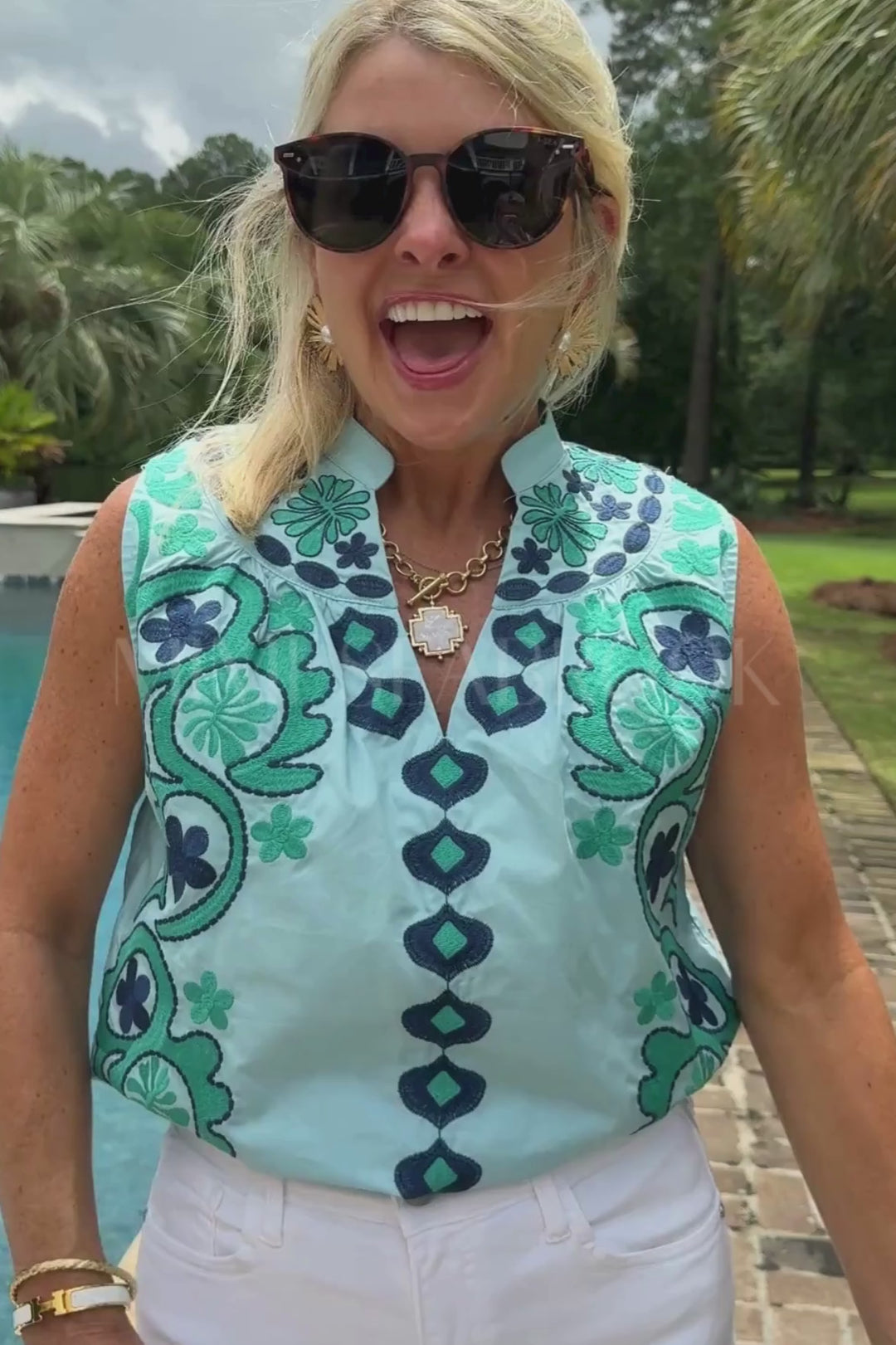 Alora top
