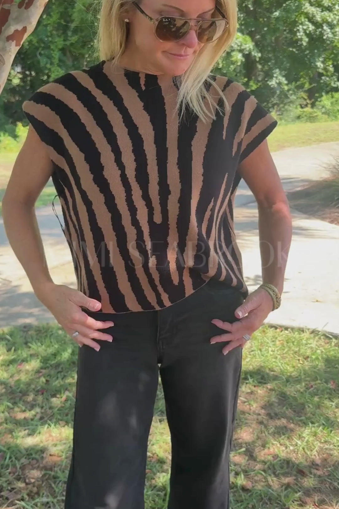 Hannah sweater top, black