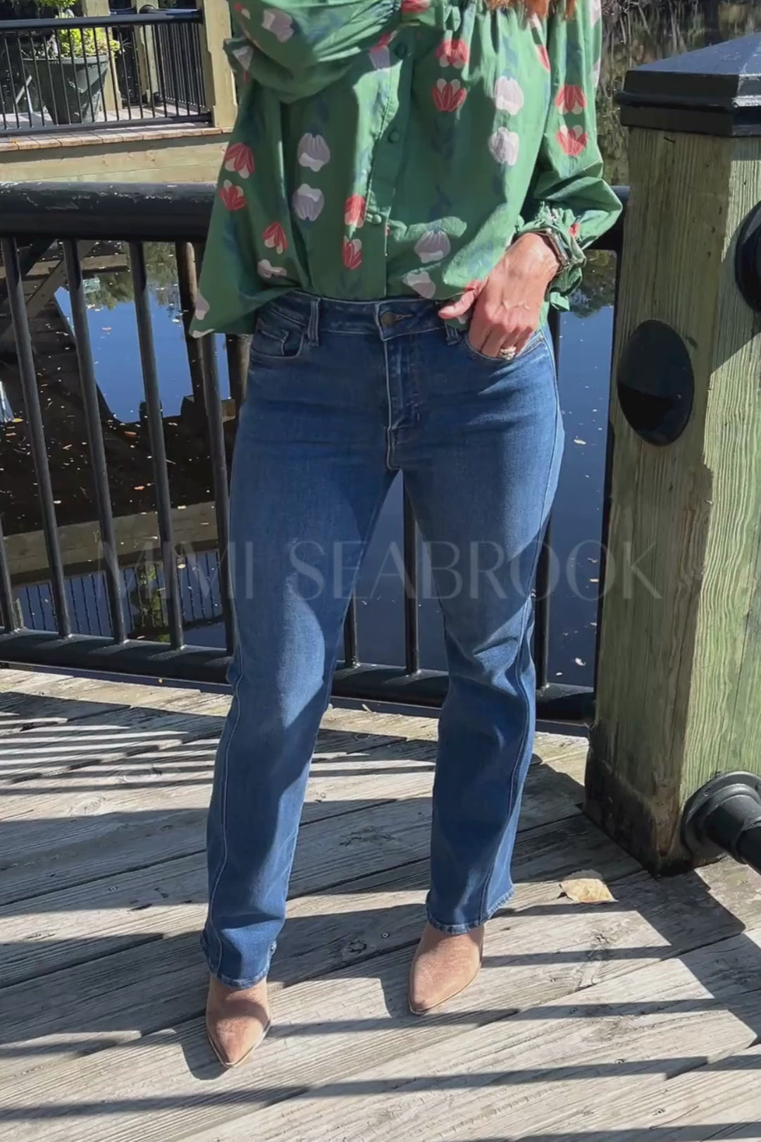 Lilith Boot Cut jeans